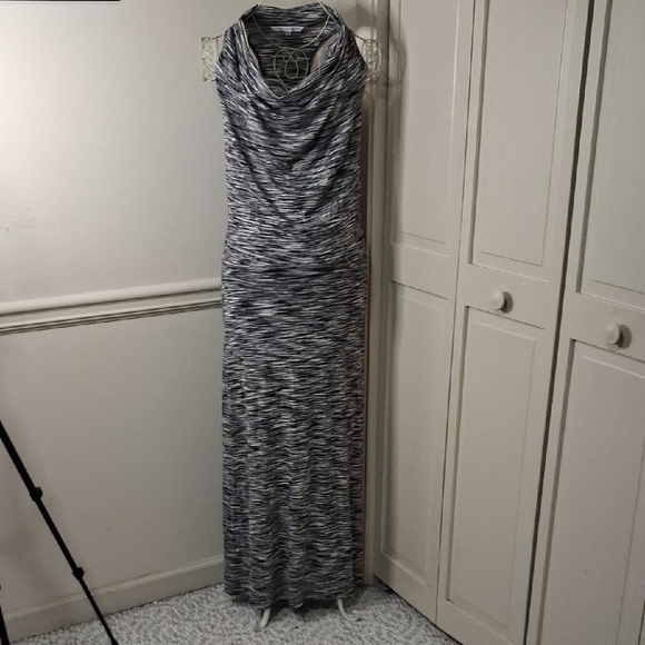 Trina Turk Dresses & Skirts - Trina Turk Black and White Maxi Dress